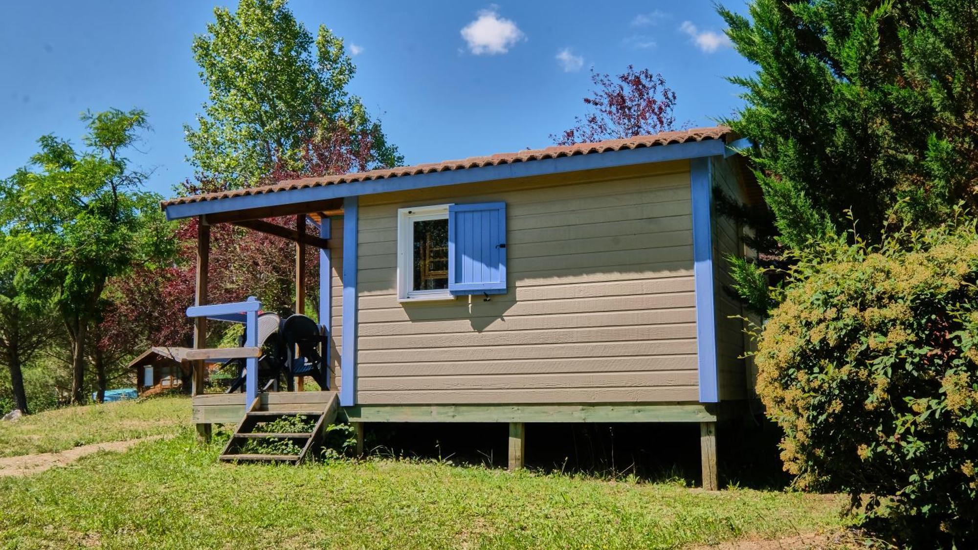 Camping Le Couriou Recoubeau-Jansac ภายนอก รูปภาพ